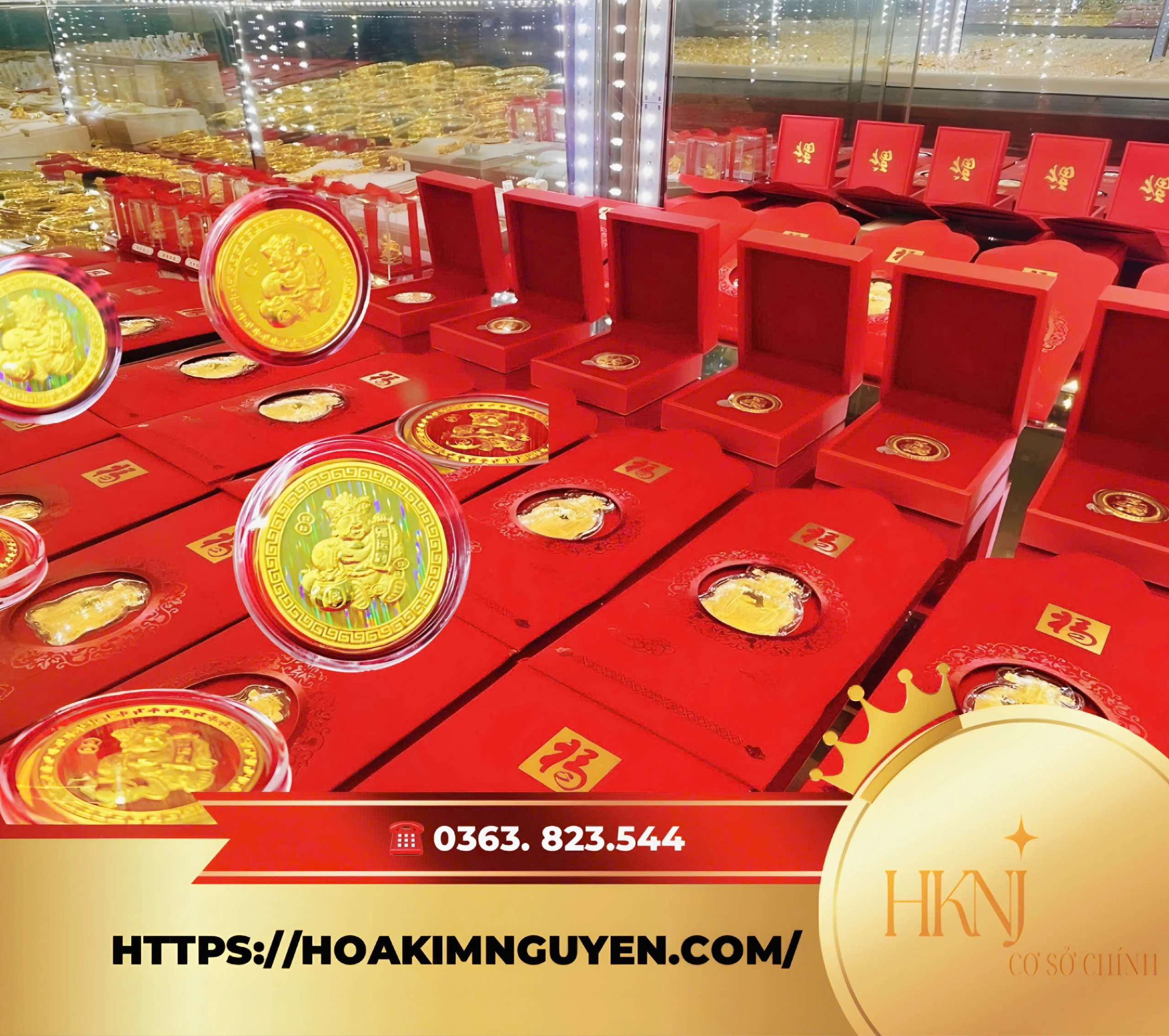 Người đang xem xét biểu đồ vàng
