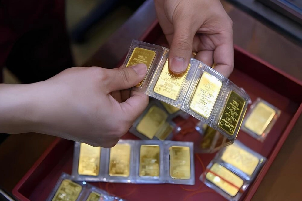 Quy đổi 10 cây vàng ra tiền