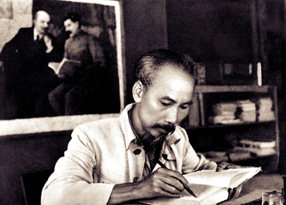 su-kien-nao-anh-dau-nguyen-ai-quoc-tim-thay-con-uong-cuu-nuo_517
