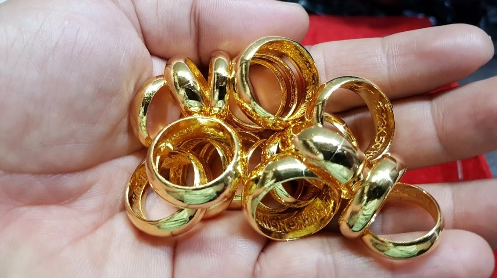 Vàng Nhẫn Trơn 2026: Xu Hướng, Lựa Chọn Thông Minh Cho Nhà Đầu Tư Xu hướng vàng nhẫn trơn 2026: tối giản và chất lượng
